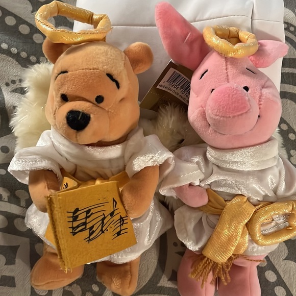 Angel pooh and angel piglet - Picture 2 of 5